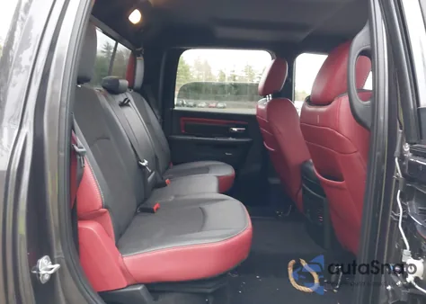 2018 Ram 1500 Rebel 4X4 5'7 Box из США, поврежденный, VIN 1C6RR7YT2JS134820